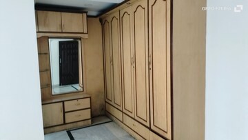 Bedroom in 4 BHK Apartment at Banjara Hills – for Rent