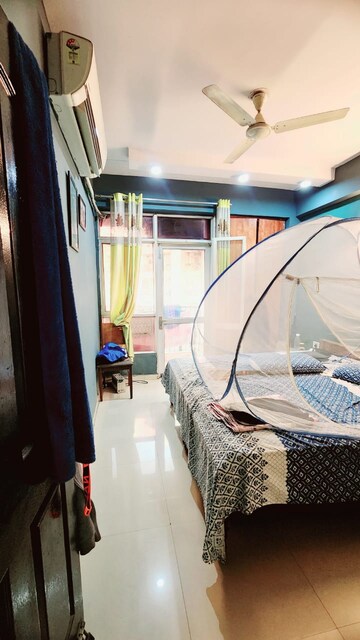Building Lobby in 3 BHK Apartment at Prateek Laurel, Sector 120 – for Sale