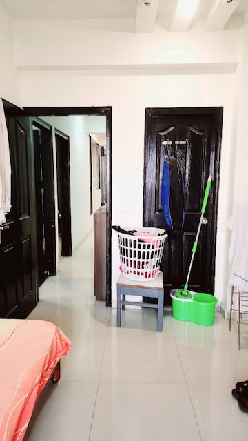 Master Bedroom in 3 BHK Apartment at Prateek Laurel, Sector 120 – for Sale