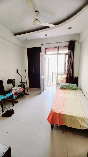Master Bedroom in 3 BHK Apartment at Prateek Laurel, Sector 120 – for Sale