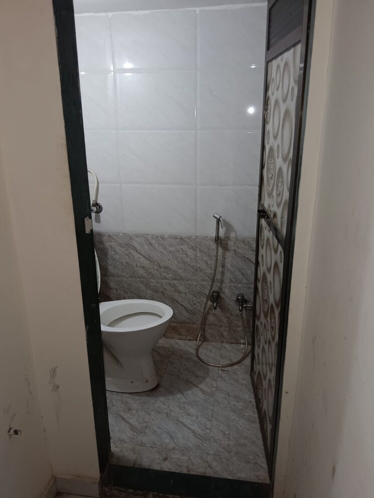 Attached Bathroom, dombivli west 1 Bedroom 550 Sq.Ft. Apartment In Dombivli West Thane 7892454