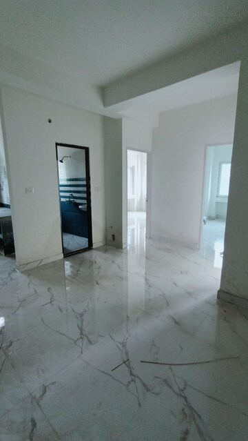 2.5 BHK Apartment For Sale in New Town