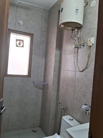 Master Bedroom in 1 RK Builder Floor at Unitech South City II, Sector 50 – for Rent