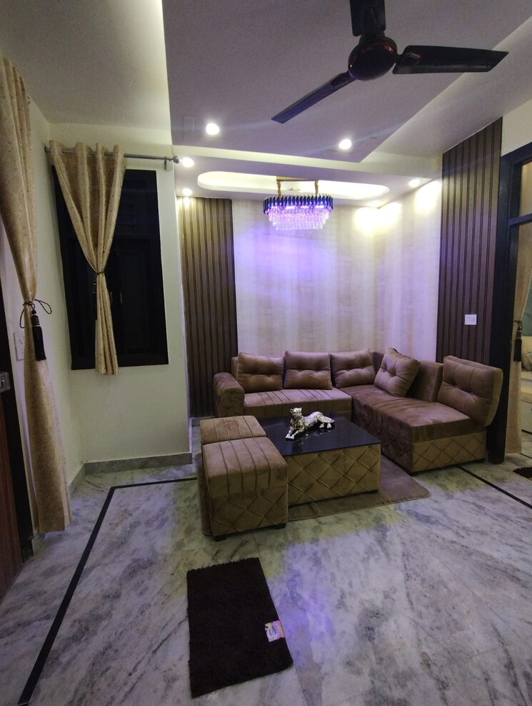 Living Room, dwarka mor 1 Bedroom 40 Sq.Yd. Builder Floor In Dwarka Mor Delhi 7892493