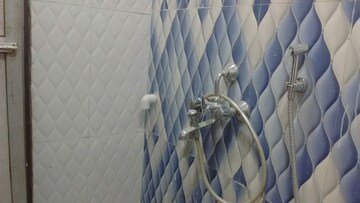 Staircase in 1 RK Apartment at Ghatkopar East – for Rent