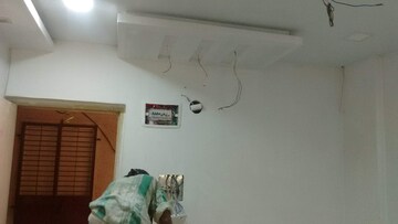 Furnished Amenities in 1 RK Apartment at Ghatkopar East – for Rent