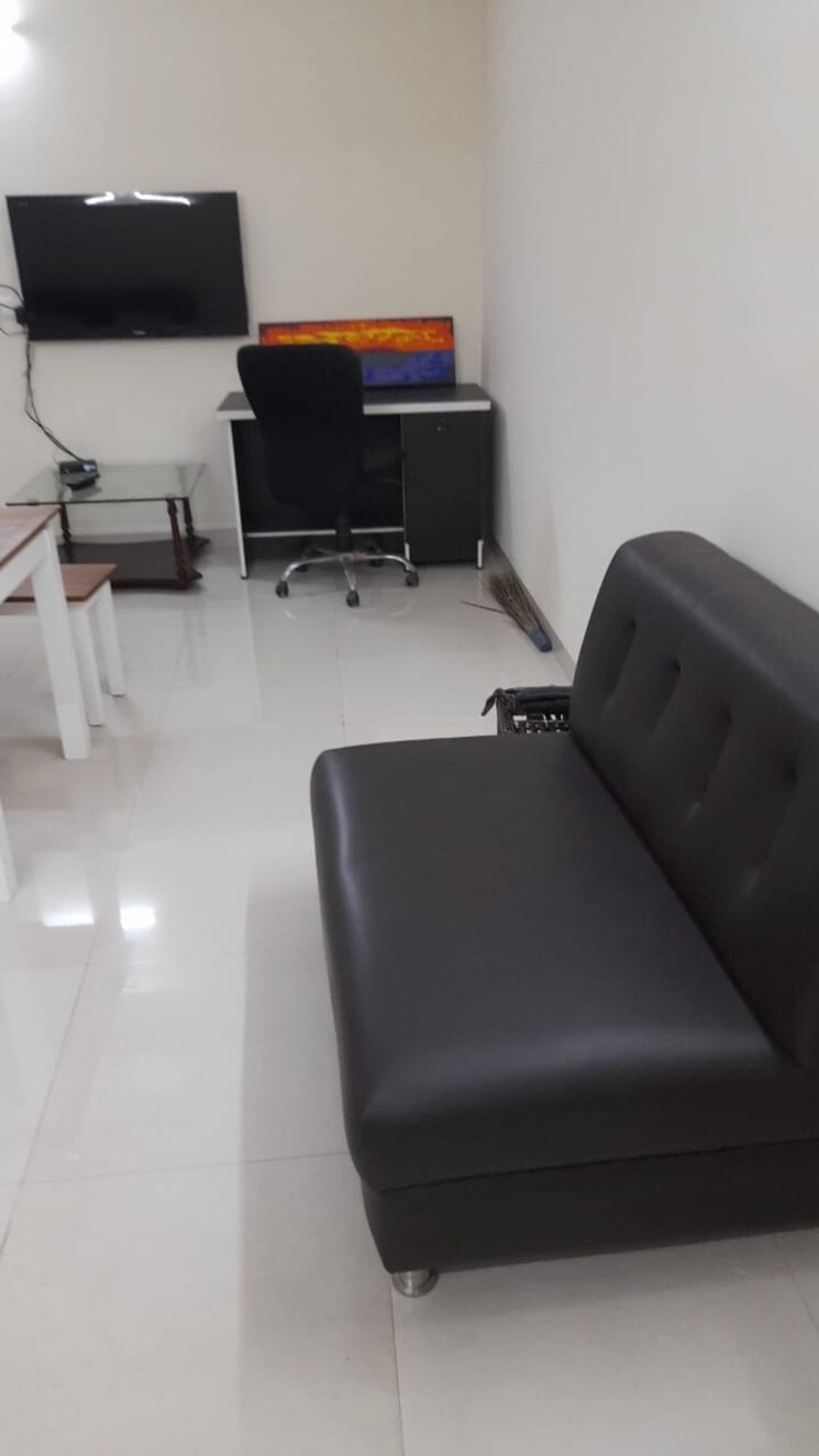 Master Bedroom, emaar-the-palm-drive-palm-studios 2 Bedroom 1200 Sq.Ft. Apartment In Sector 66 Gurgaon 7892496