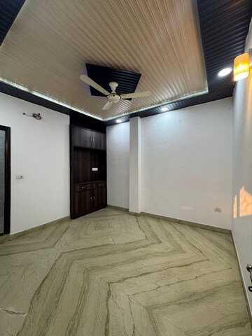 Bedroom in 3 BHK Builder Floor at Vasant Enclave – for Sale