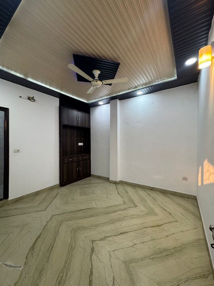 Bedroom, vasant enclave 3 Bedroom 1070 Sq.Ft. Builder Floor In Vasant Enclave Delhi 7892554
