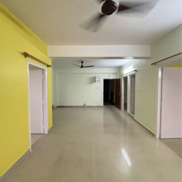 Room in 3.5 BHK Apartment at Aashiana Mukul Shanti Garden, Bablatala – for Sale