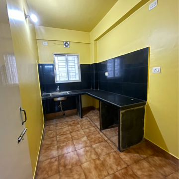 Kitchen in 3.5 BHK Apartment at Aashiana Mukul Shanti Garden, Bablatala – for Sale
