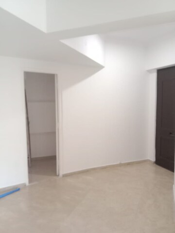 Room in 3 BHK Apartment at Hiranandani Gardens Eldora, Powai – for Sale