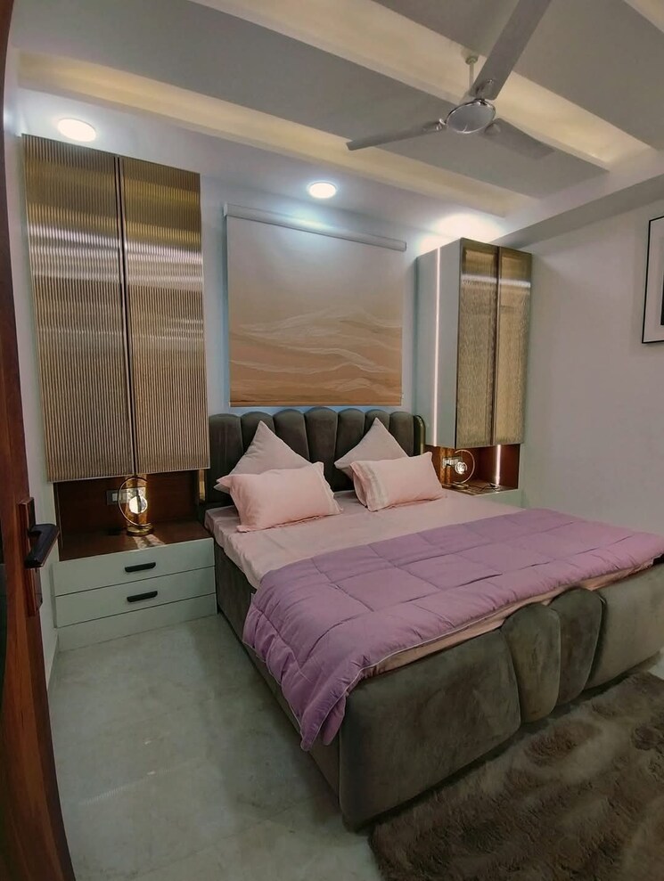 Bedroom, uttam nagar west 3 Bedroom 100 Sq.Yd. Builder Floor In Uttam Nagar West Delhi 7892657