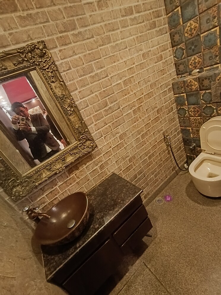 Bathroom, malviya nagar Commercial Office Space 2000 Sq.Ft. In Malviya Nagar Delhi 7892670