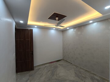 Room in 3 BHK Builder Floor at Malviya Nagar – for Sale