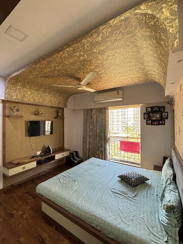 Bedroom in 4 BHK Villa at Gaurav Enclave I, Mira Road – for Rent