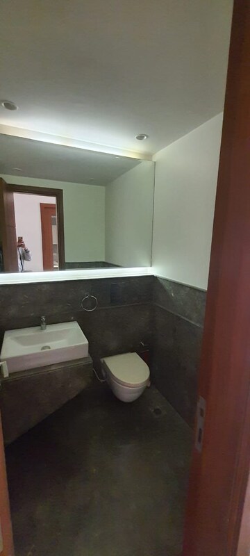 Master Bedroom in 4 BHK Builder Floor at Greater Kailash ii – for Rent