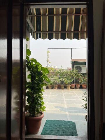 Balcony in 2 BHK Builder Floor at Greater Kailash I – for Rent