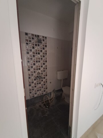 Bathroom in 2 BHK Apartment at Chitnis Nagar – for Rent