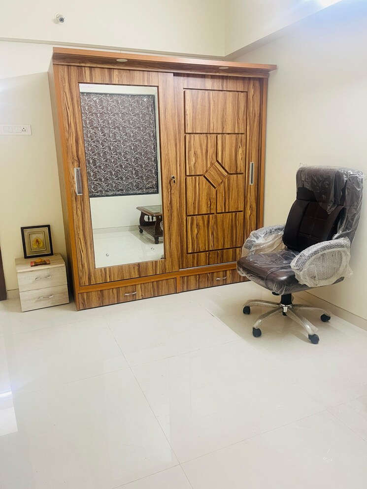 Living Room, s-and-s-windsor-tower 2 Bedroom 1050 Sq.Ft. Apartment In Walvekar Nagar Pune 7892783