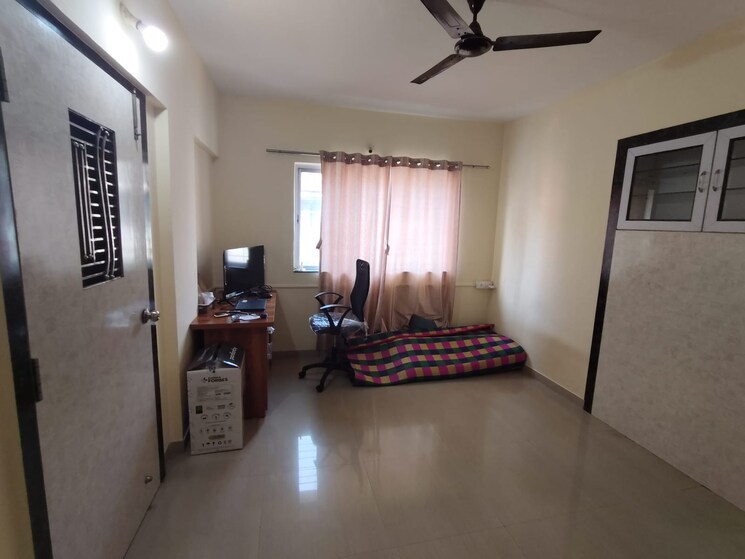 Living Room, pramod-vihar-apartments 3 Bedroom 1500 Sq.Ft. Apartment In Walvekar Nagar Pune 7892787