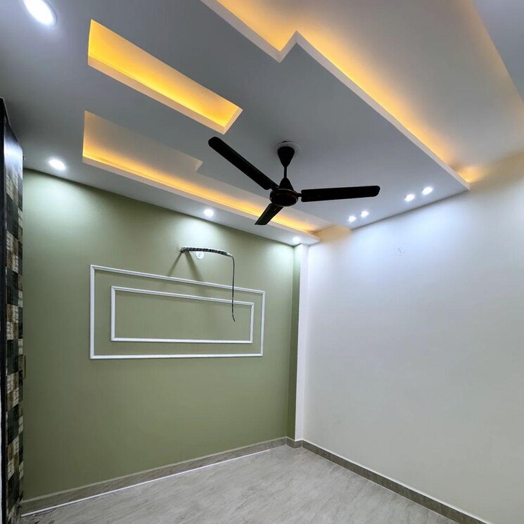 Room, shastri nagar 2.5 Bedroom 475 Sq.Ft. Builder Floor In Shastri Nagar Delhi 7892823