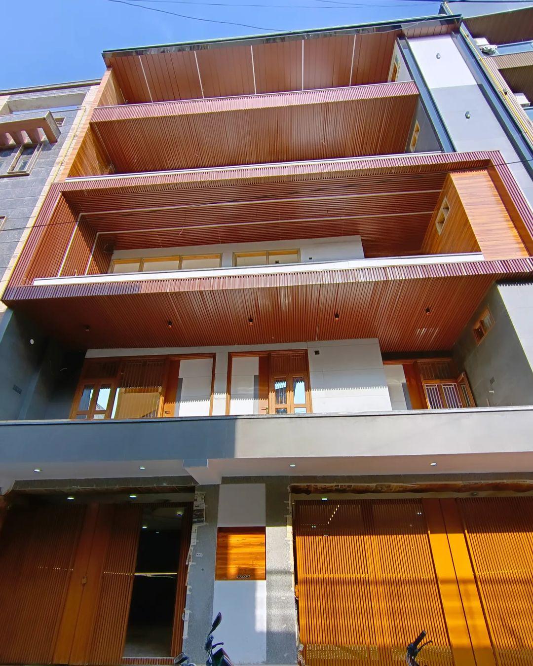 3.5 BHK + Study Room Builder Floor For Sale in 3 Bhk Flat For Rent In sh