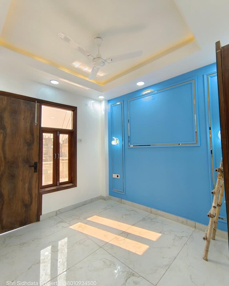 Room, shastri nagar 2.5 Bedroom 475 Sq.Ft. Builder Floor In Shastri Nagar Delhi 7892825