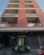 2.5 BHK + Study Room 475 Sq.Ft. Builder Floor in 2 Bhk Flat For Sale In sh