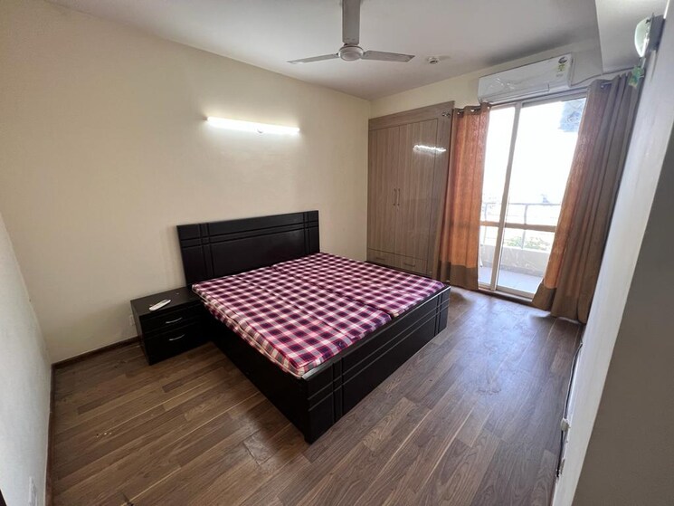 Bedroom, sunworld-vanalika 3 Bedroom 1405 Sq.Ft. Apartment In Sector 107 Noida 7892837