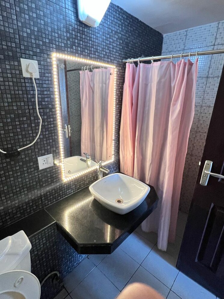 Master Bedroom, sunworld-vanalika 3 Bedroom 1405 Sq.Ft. Apartment In Sector 107 Noida 7892837