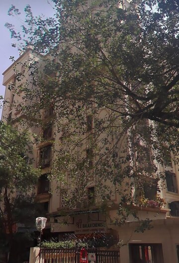 2 BHK Apartment – Garden View at Satellite Garden, Goregaon East - for Rent
