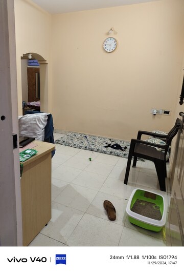 Master Bedroom in 1 BHK Builder Floor at Indiranagar – for Rent