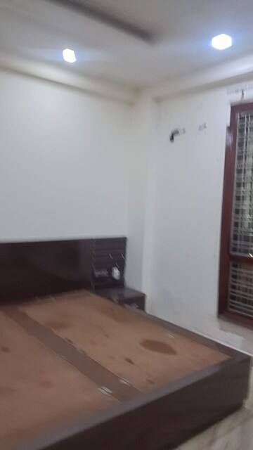 Living Room in 1.5 BHK Independent House at Sector 56 – for Rent