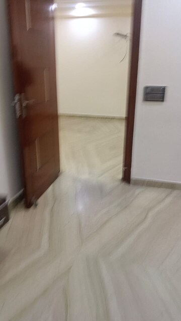 Room in 1.5 BHK Independent House at Sector 56 – for Rent