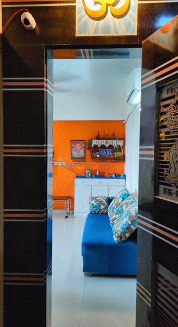 Furnished Amenities in 2 BHK Apartment at Vasant Leela Complex, Vijay Nagari – for Rent