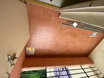 Balcony in 1.5 BHK Apartment at Nivedita Apartment Rambaug Colony, Kothrud – for Rent