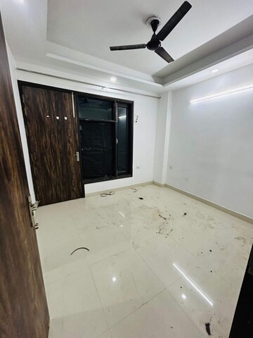 2 BHK Builder Floor For Rent in Chattarpur