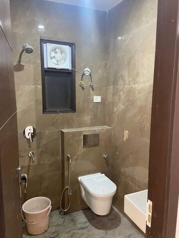 Master Bedroom in 2 BHK Apartment at Saket – for Rent