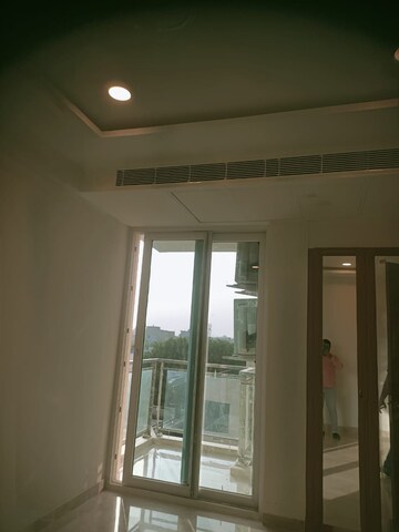 Building Lobby in 2 BHK Apartment at Ambience Creacions, Sector 22 – for Rent