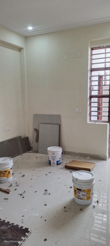 Room in 2 BHK Builder Floor at Ansal Palam Triangle, Palam Vihar Extension – for Rent