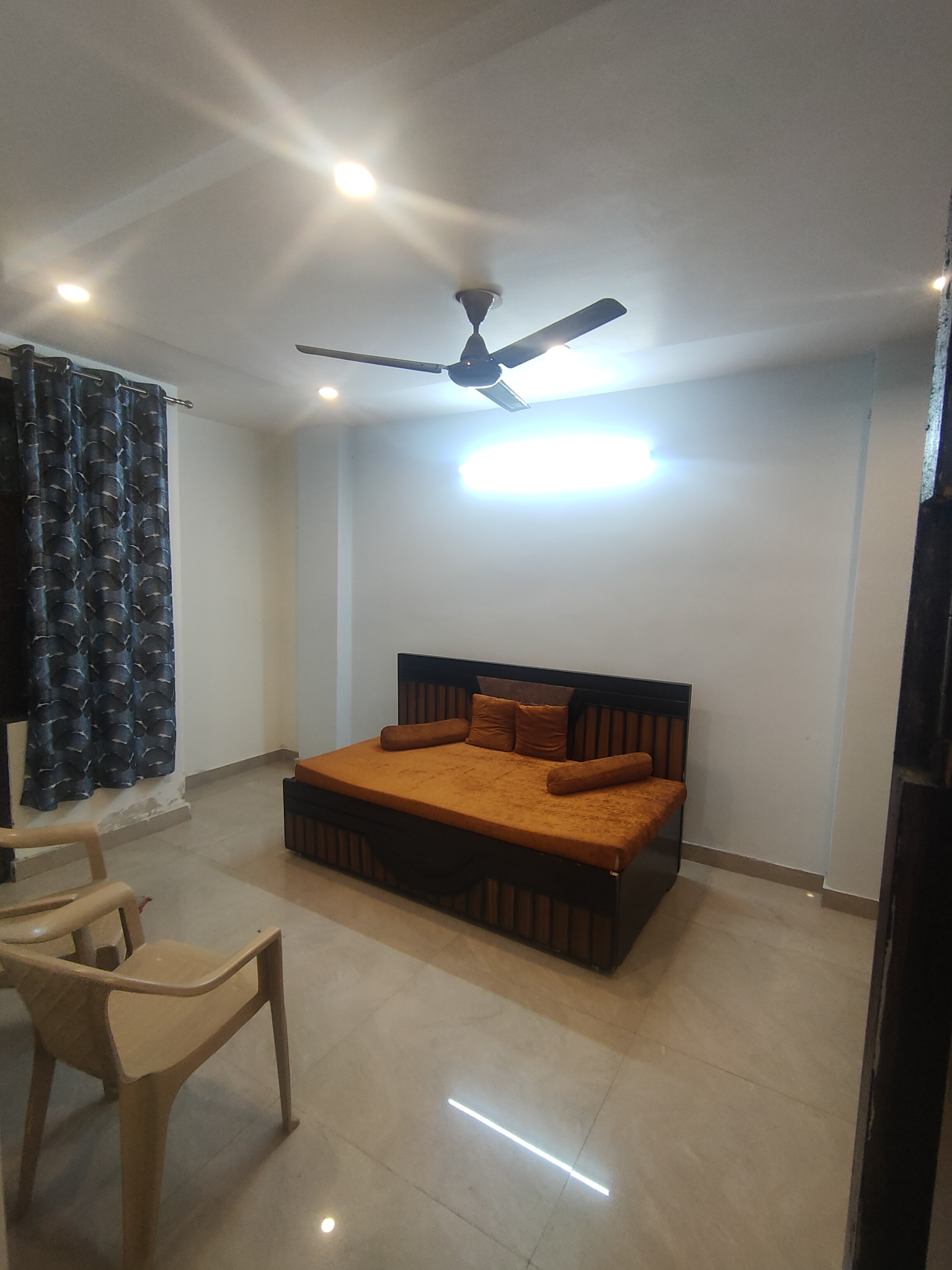 1 RK Builder Floor For Rent in Uttam Nagar Delhi  7893220