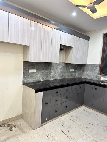 Kitchen in 3.5 BHK Independent House at Sector 82 – for Rent