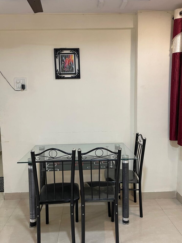 Gym, swastik-regalia 2 Bedroom 680 Sq.Ft. Apartment In Waghbil Thane 7893241