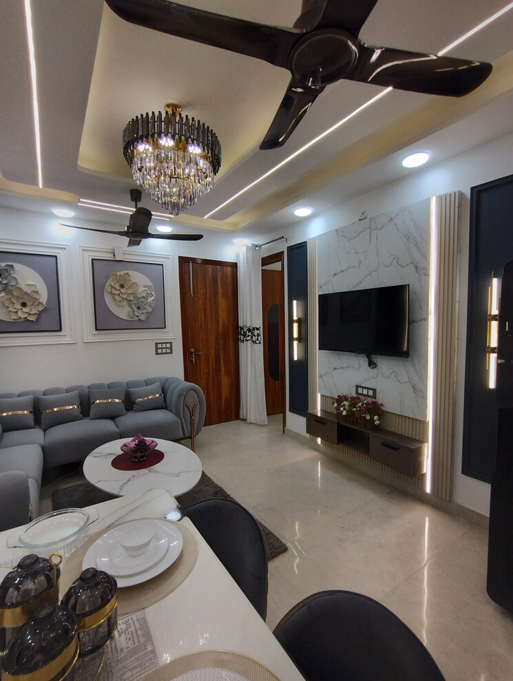 undefined, dwarka mor 3 Bedroom 100 Sq.Yd. Builder Floor In Dwarka Mor Delhi 7893245