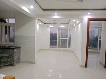 3 BHK Apartment For Sale in Gaur City 2 - 11th Avenue, Sector 16c Greater Noida