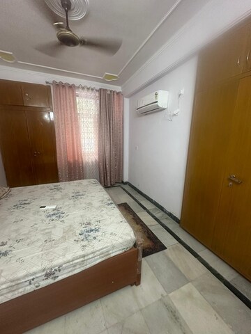Bedroom in 2 BHK Apartment at Lavanya Apartments, Sector 62 – for Rent