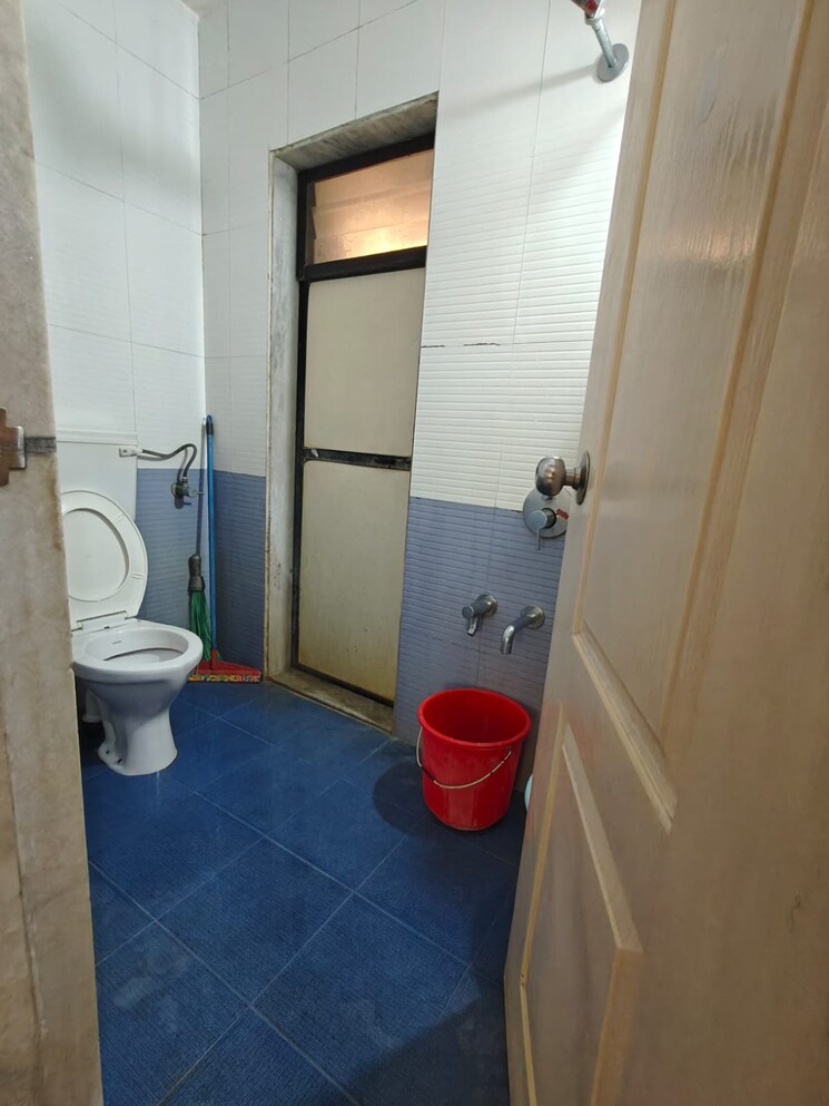 Bathroom, cosmos-park 2 Bedroom 650 Sq.Ft. Apartment In Ghodbunder Road Thane 7893346