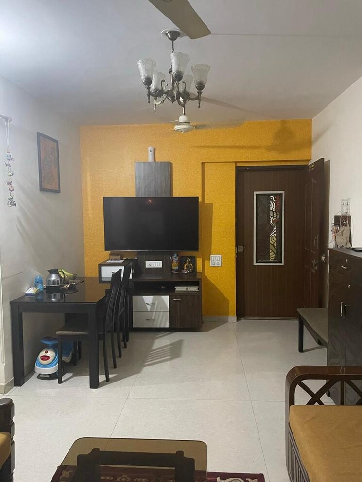 Living Room, cosmos-park 2 Bedroom 650 Sq.Ft. Apartment In Ghodbunder Road Thane 7893366