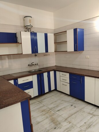 2.5 BHK Apartment For Rent in RWA Apartments Sector 26 Sector 26 Noida  7893395